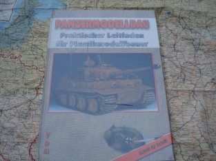 TC.978-3-925480-99-7  PANZERMODELLBAU